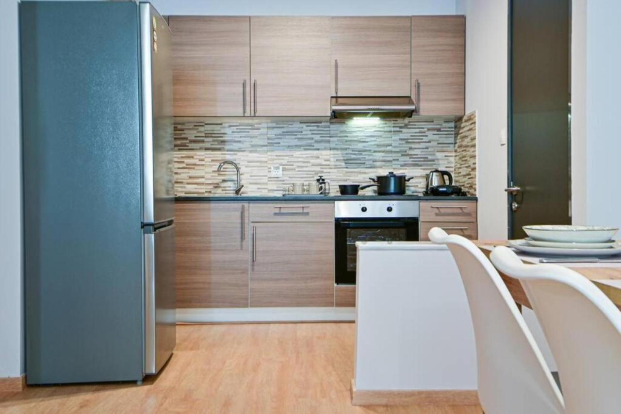 Modern Flat In The Heart Of Port Of Piraeus Daire Dış mekan fotoğraf